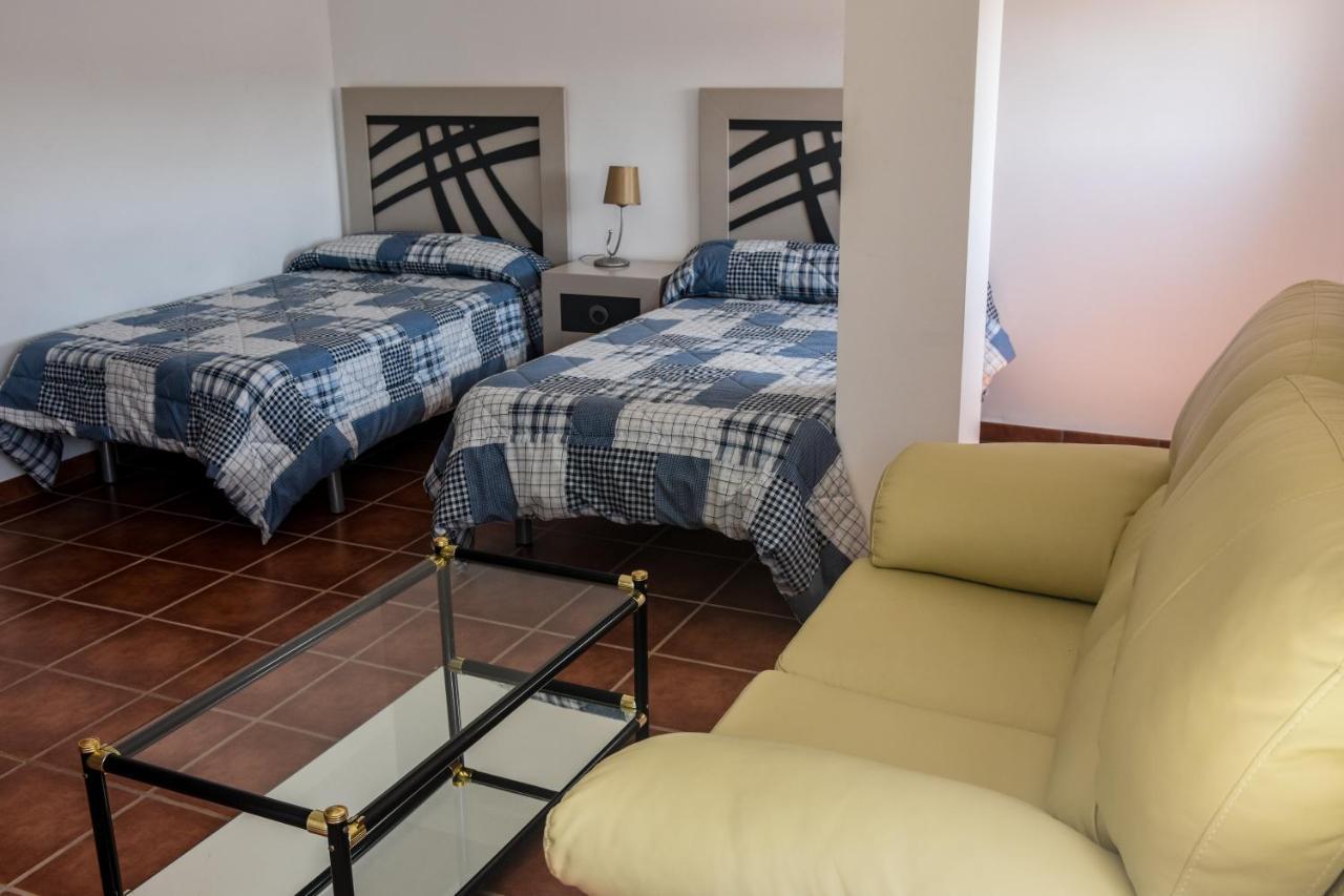 Suites Trastamara Montiel Luaran gambar