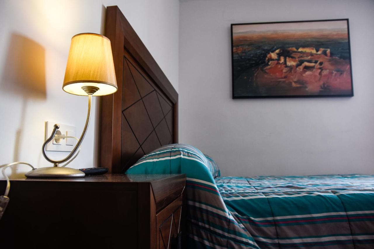 Suites Trastamara Montiel Luaran gambar